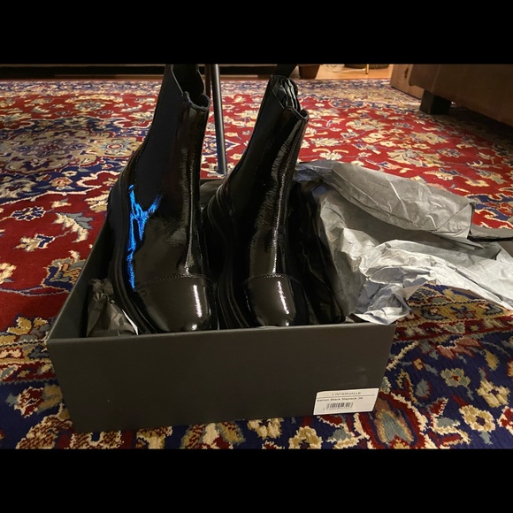 L’INTERVALLE Black Naplack Lug Sole Shoes - Picture 8 of 8